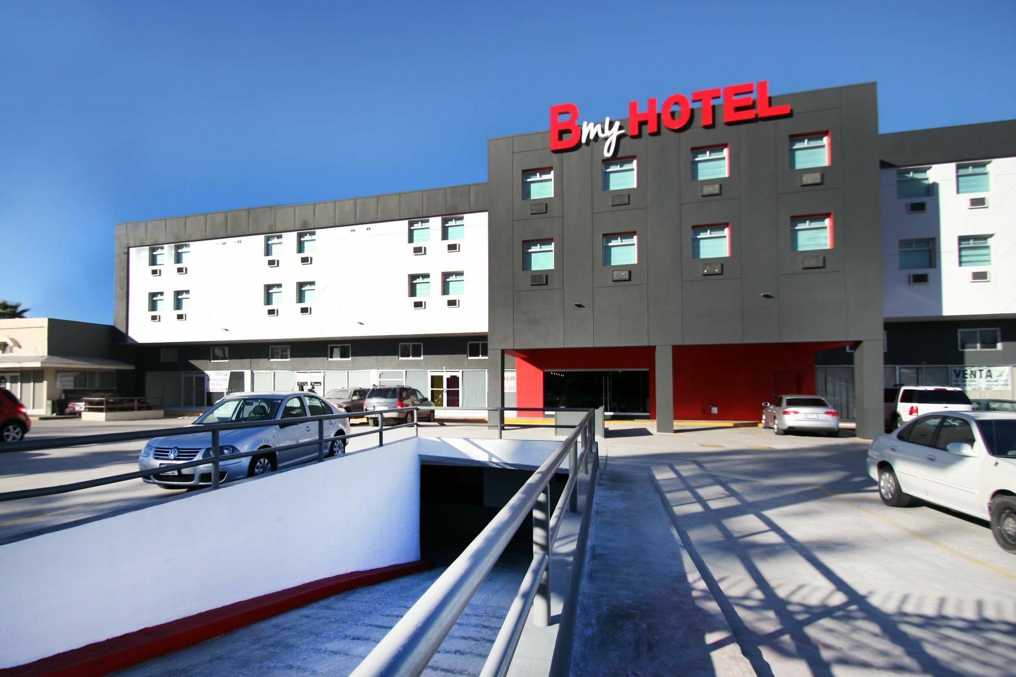 B My Hotel Tijuana Exteriör bild
