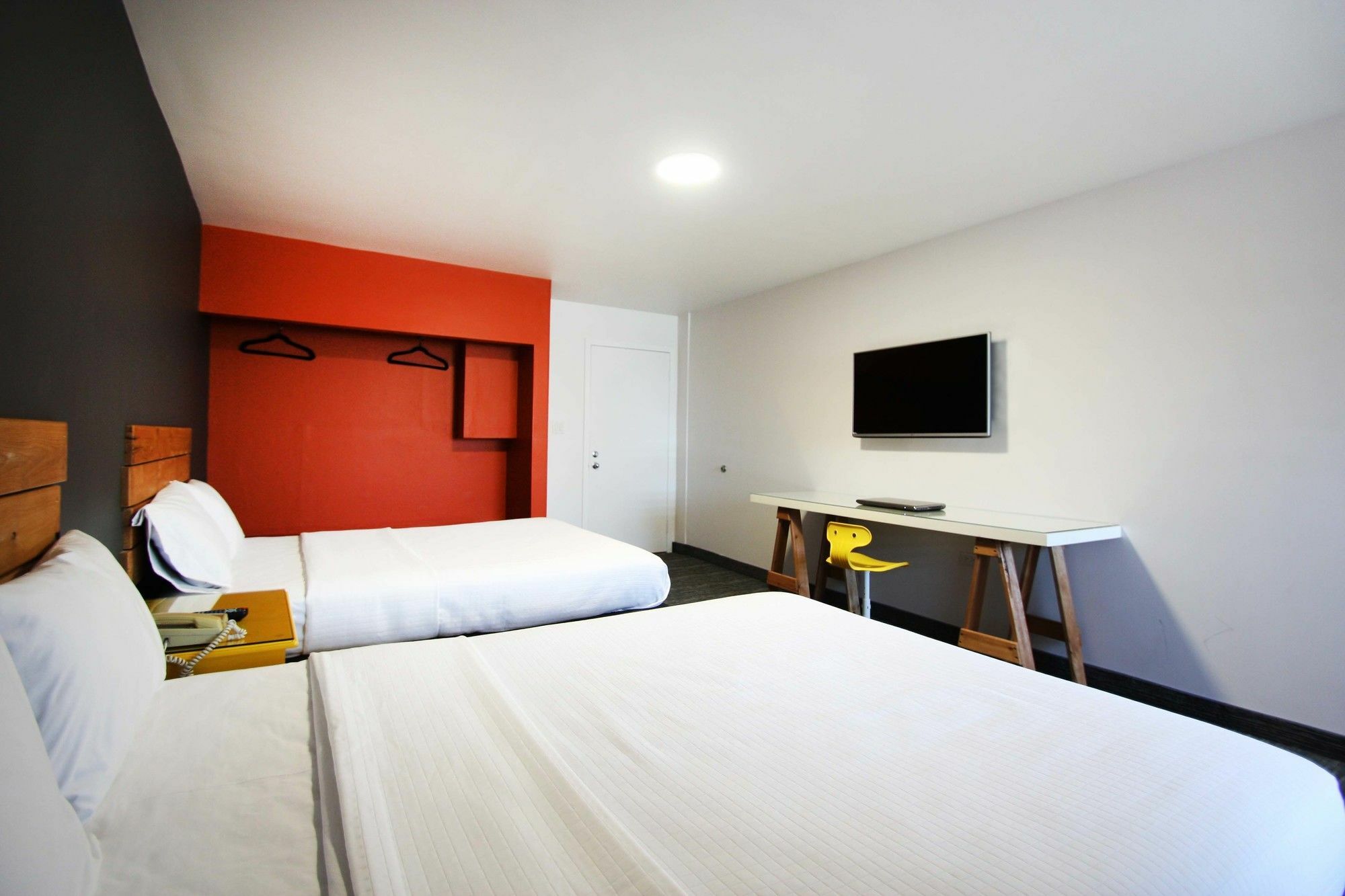 B My Hotel Tijuana Exteriör bild